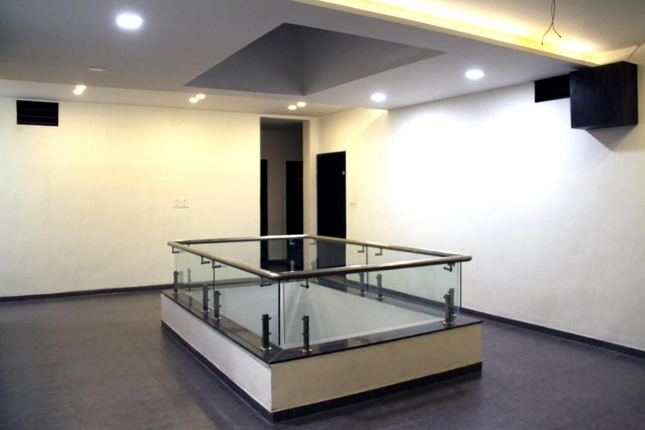Hotel Aditya Talala Extérieur photo
