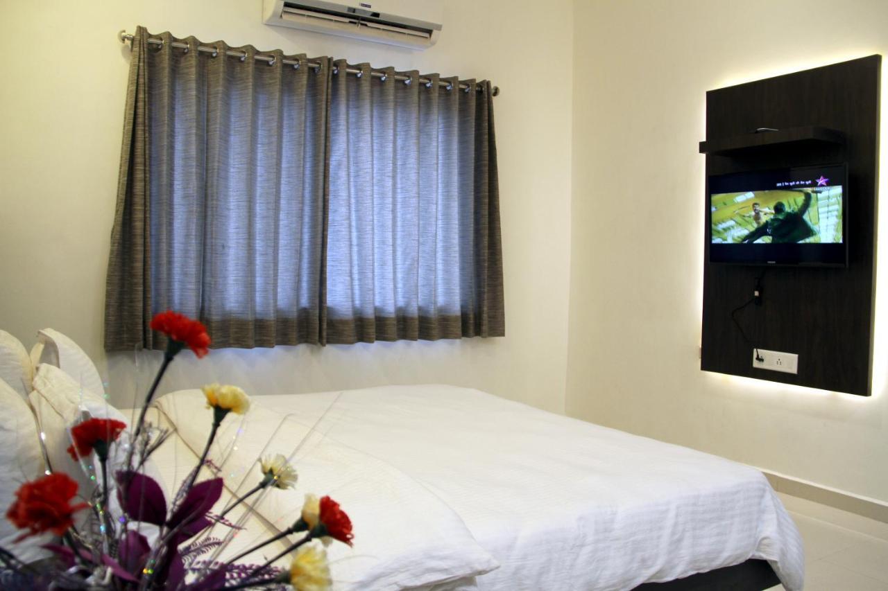 Hotel Aditya Talala Extérieur photo